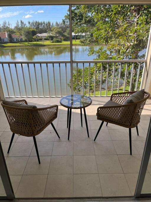 Great Location With Lake View North North Naples Exterior foto